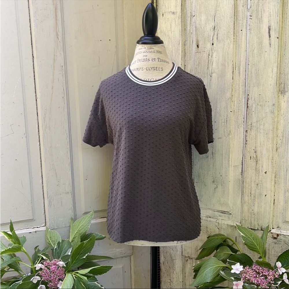DR2 gray knitted Tee   Size M